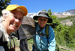 Linda Besant and Martha Goetsch